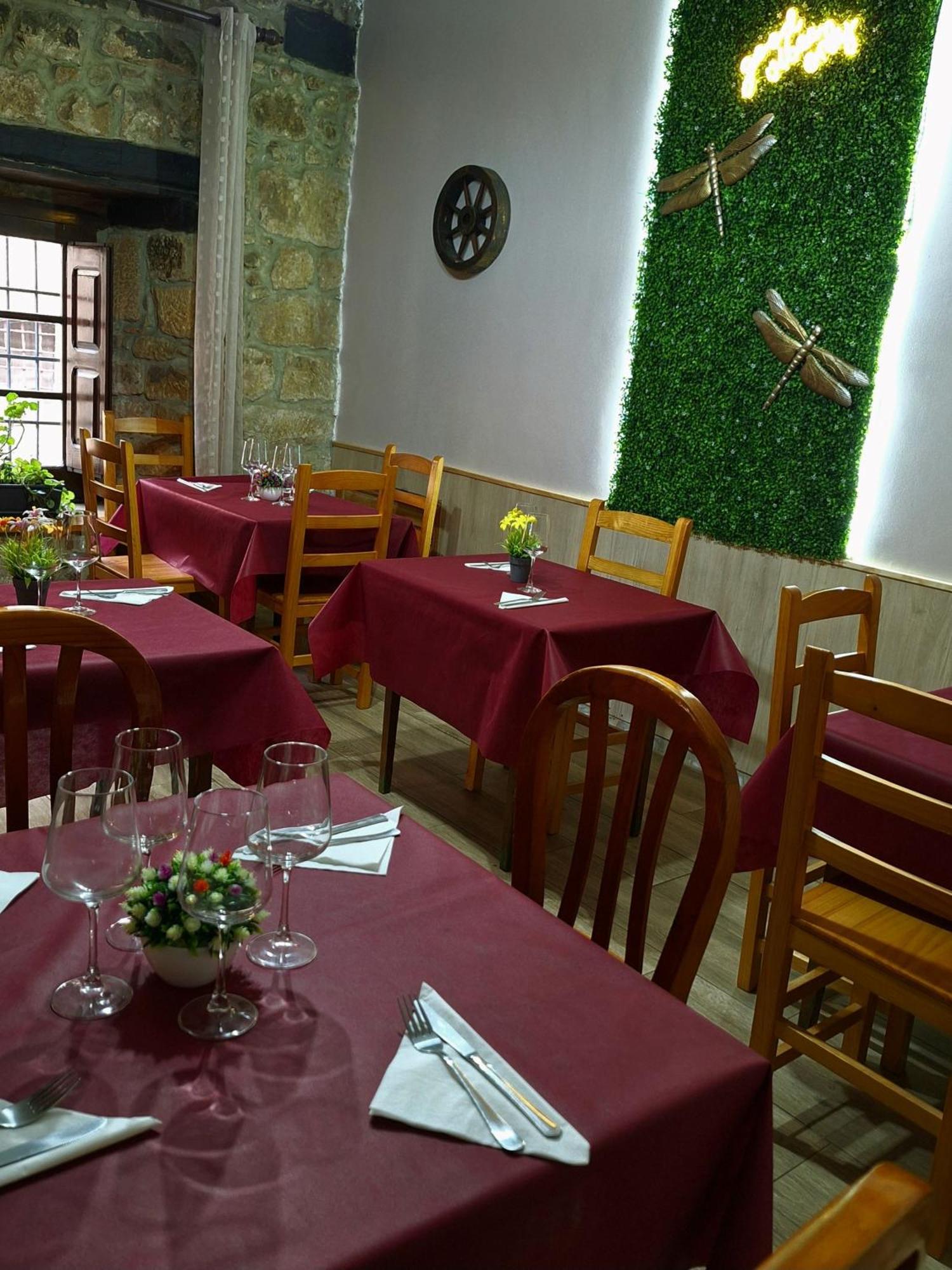 Hostal Rio Duero Molinos de Duero Dış mekan fotoğraf